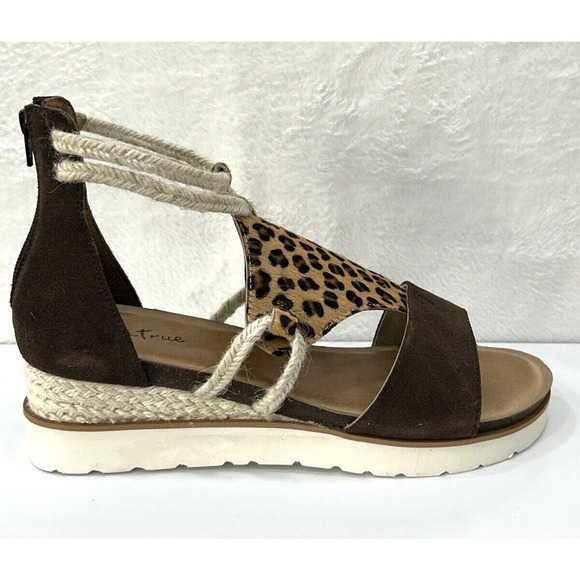 Diba True Green Clover Browning Cheetah Print Size 11 Wedge Gladiator Shoe NIB - Picture 2 of 9